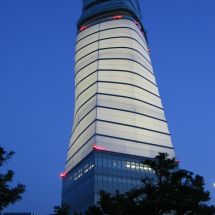 Tower Flughafen Wien 1