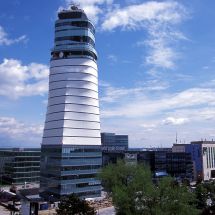 Tower Flughafen Wien MAIN