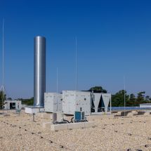 Haustechnik am Dach V+P Radiopharmaka Labor Seibersdorf